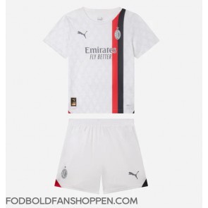 AC Milan Pierre Kalulu #20 Udebanetrøje Børn 2023-24 Kortærmet (+ Korte bukser)